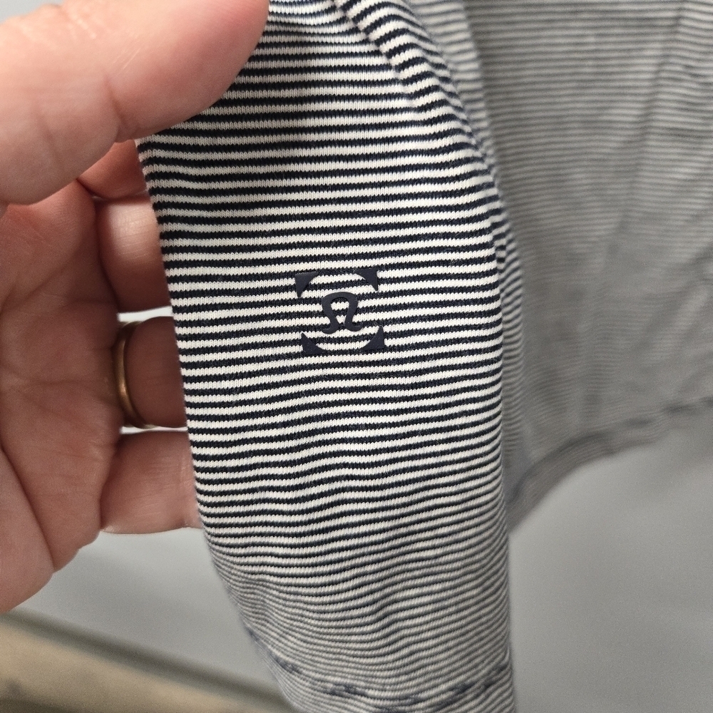 Lululemon 5 Year Basic Tee Delta Stripe Black White - Picture 6 of 6